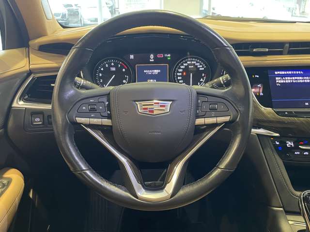 Cadillac XT6 11