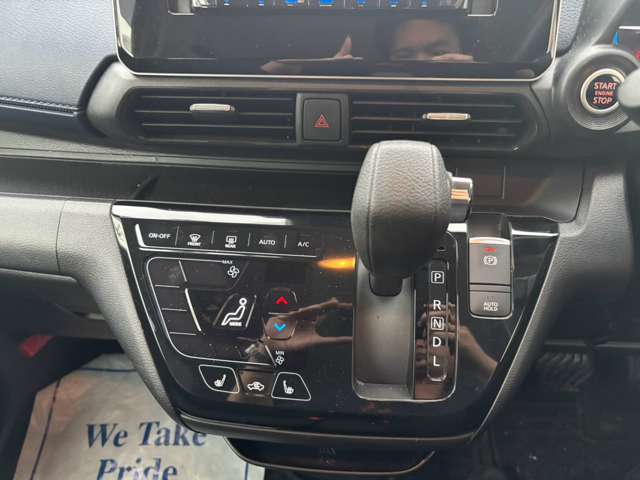 Mitsubishi eK X 12