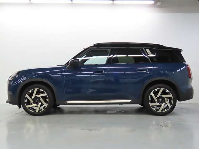 MINI Countryman 11
