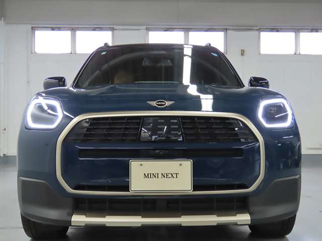 MINI Countryman 8