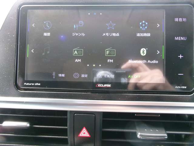 Toyota Sienta 11