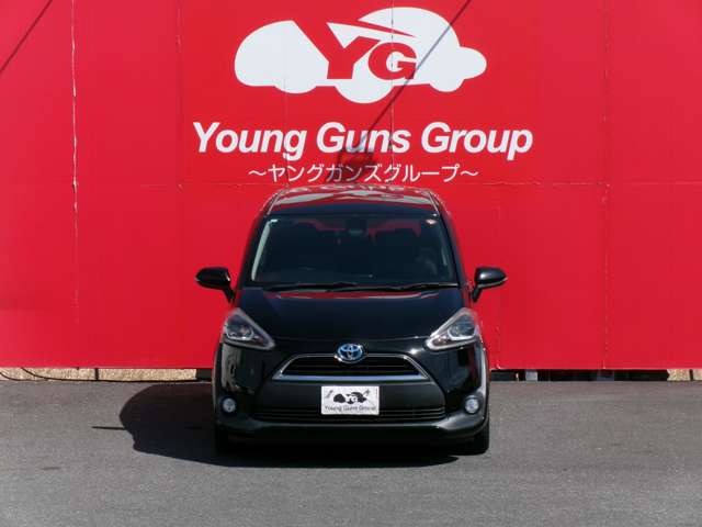 Toyota Sienta 2