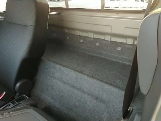 Suzuki Carry 11