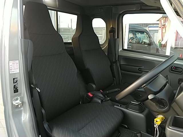 Suzuki Carry 8