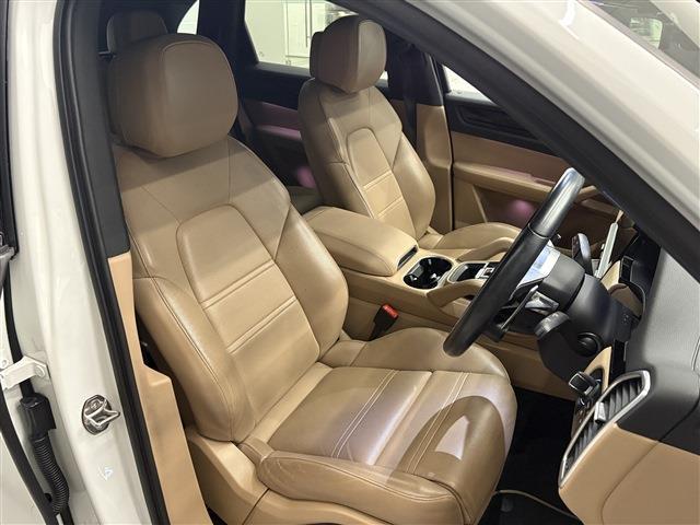 Porsche Cayenne 11