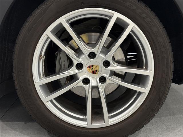 Porsche Cayenne 7