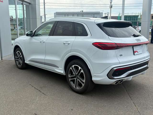 Audi Q5 6
