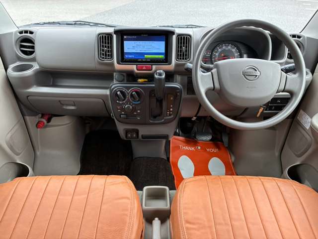 Nissan NV100 Clipper 12