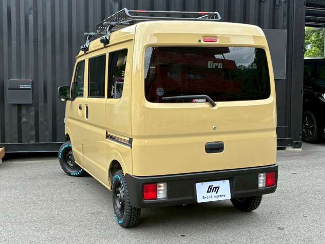 Nissan NV100 Clipper 9