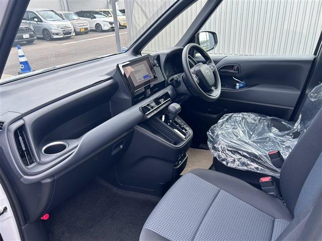 Toyota Noah 12
