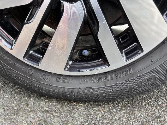 Toyota Roomy 11