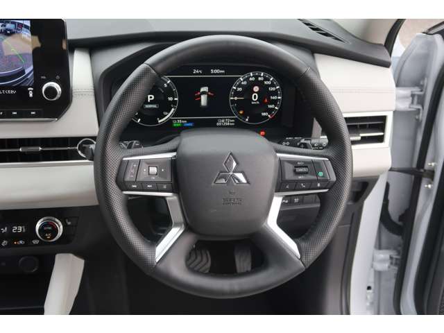 Mitsubishi Outlander 11