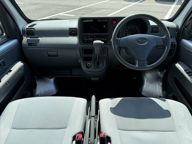 Daihatsu Hijet Deck Van 2