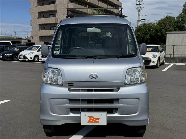 Daihatsu Hijet Deck Van 9