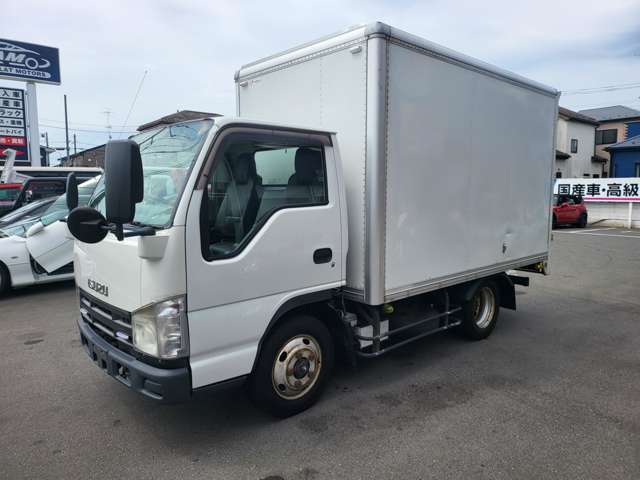 Isuzu Elf 3