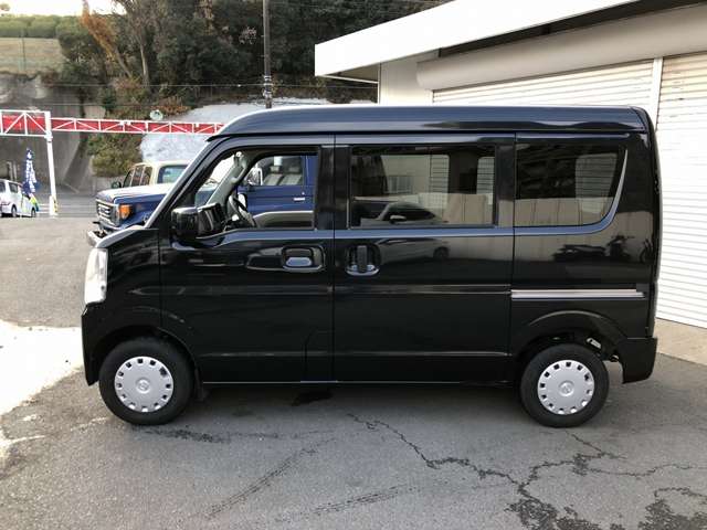 Nissan NV100 Clipper 10