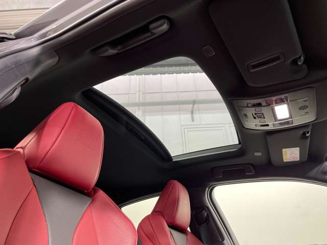 Lexus UX 4