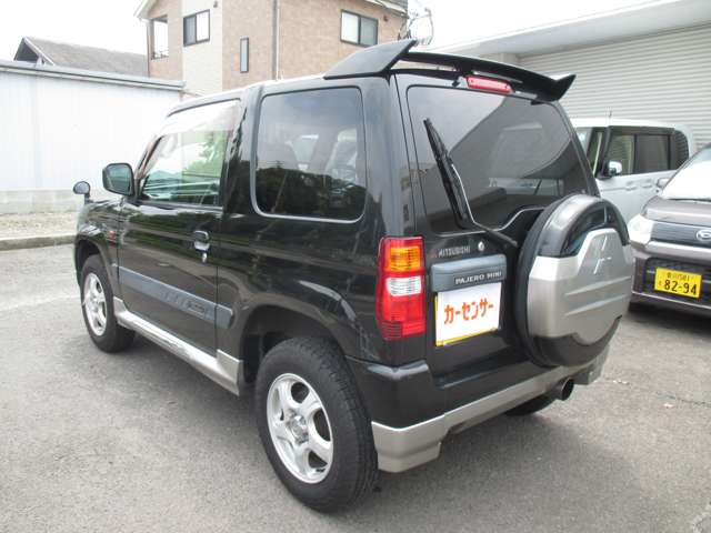 Mitsubishi Pajero Mini 9