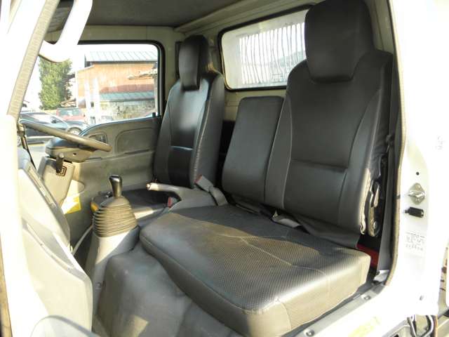 Isuzu Elf 5