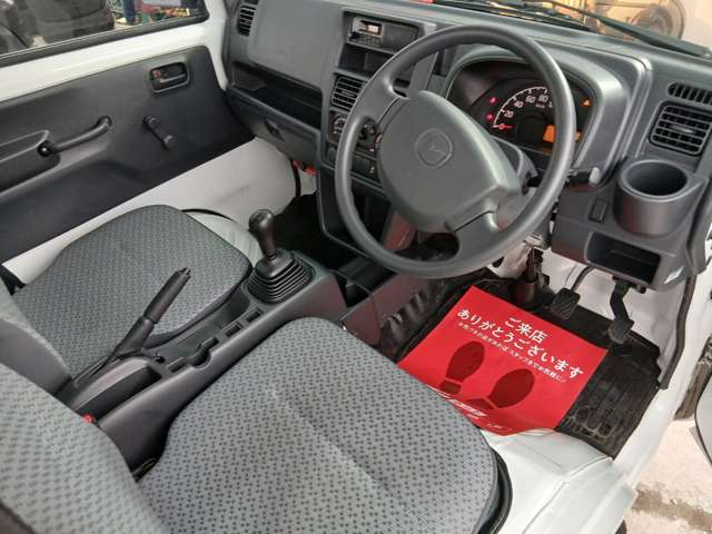 Mazda Scrum Truck 11