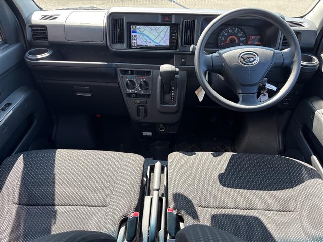 Daihatsu Hijet Deck Van 5
