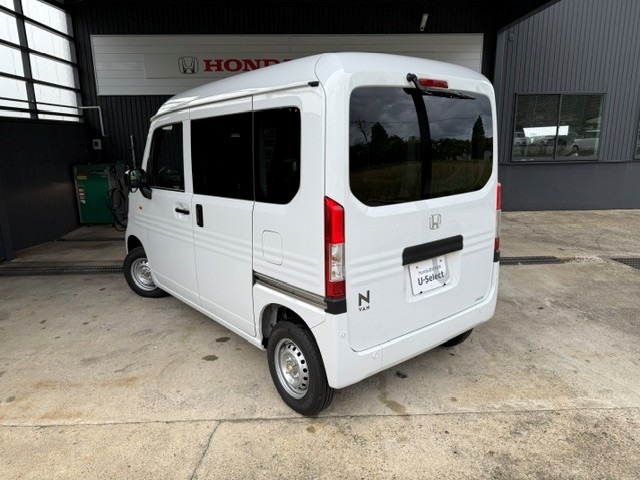 Honda N-VAN 12