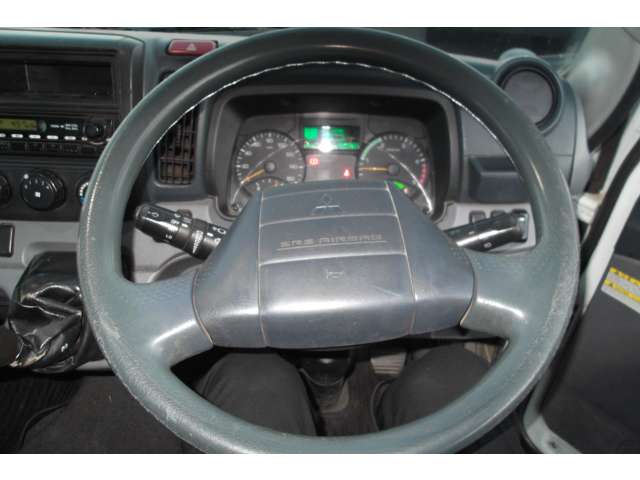 Mitsubishi Fuso Canter 9