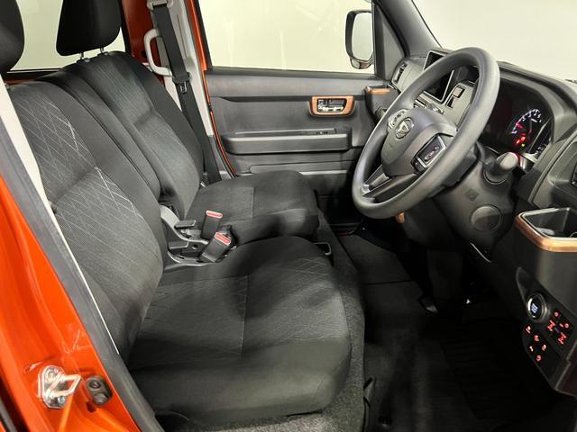 Daihatsu Atrai 4