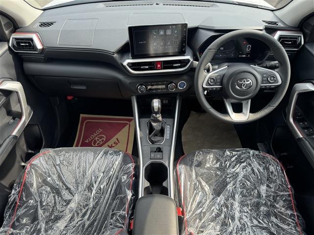 Toyota Raize 3