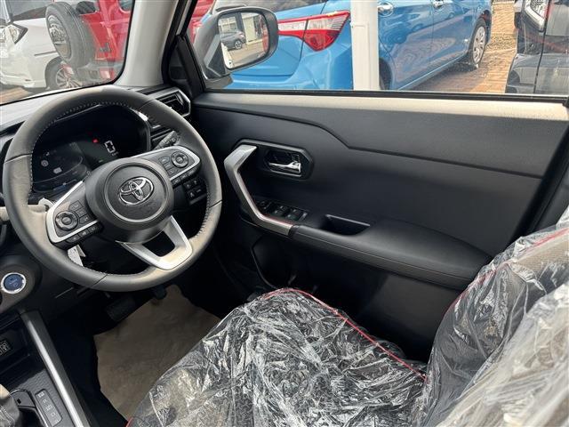 Toyota Raize 4