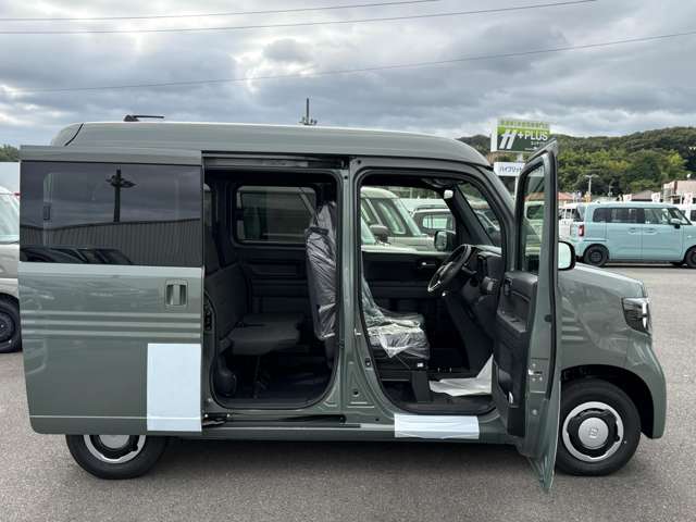 Honda N-VAN 8