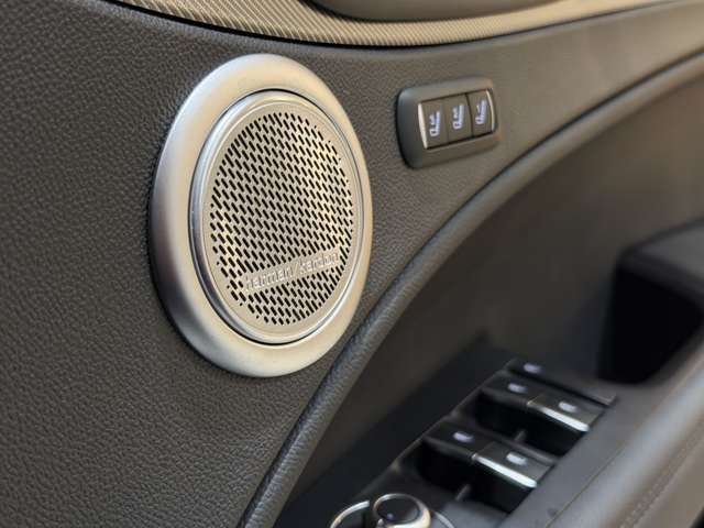 Alfa Romeo Stelvio 11