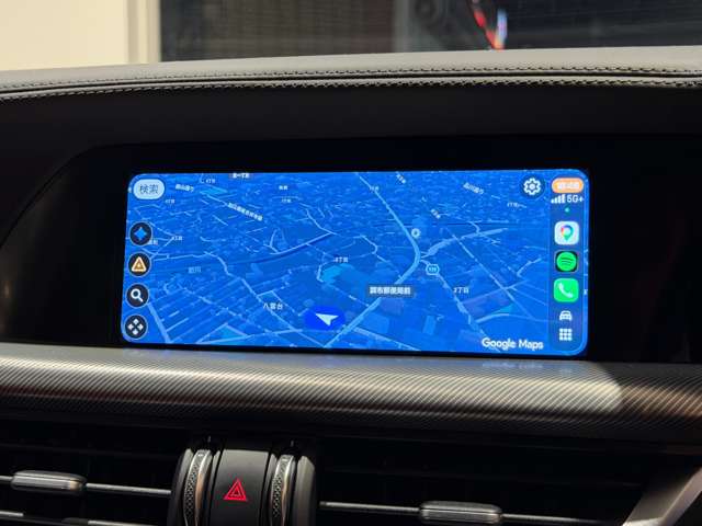 Alfa Romeo Stelvio 8