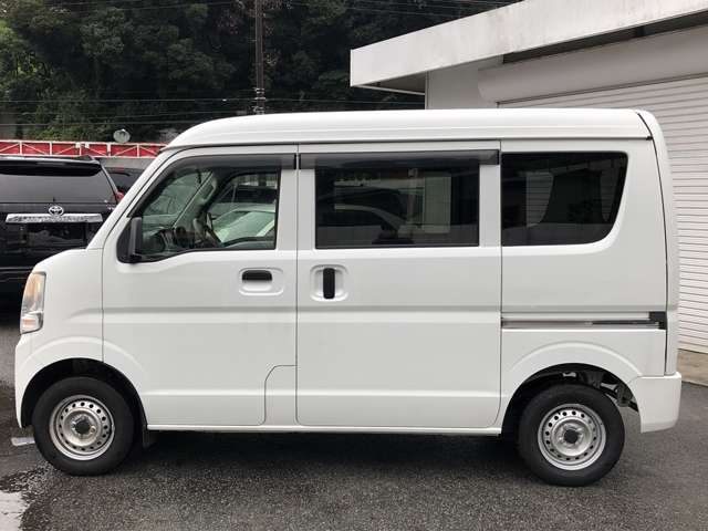 Nissan NV100 Clipper 10