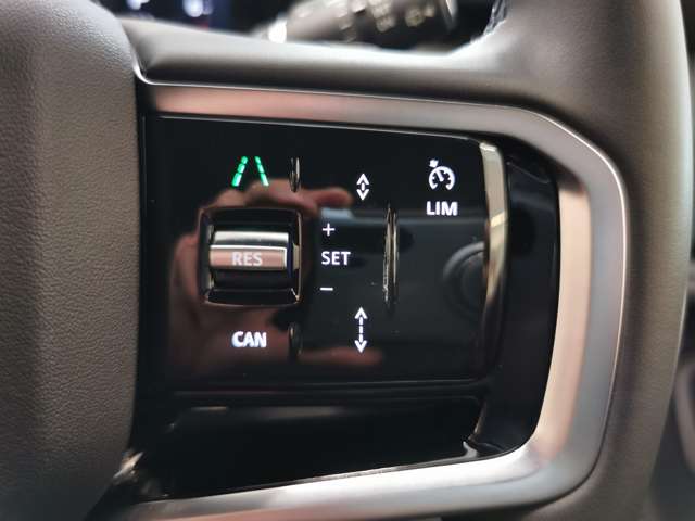 Land Rover Discovery Sport 11