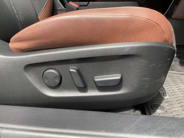 Mazda MX-30 11