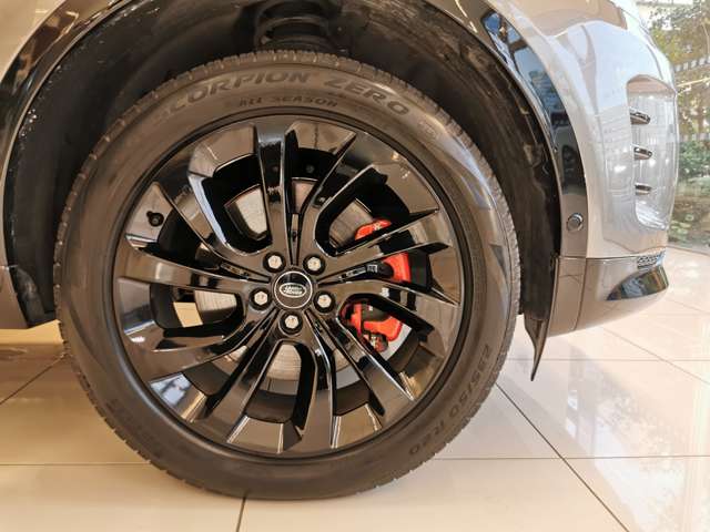 Land Rover Discovery Sport 9
