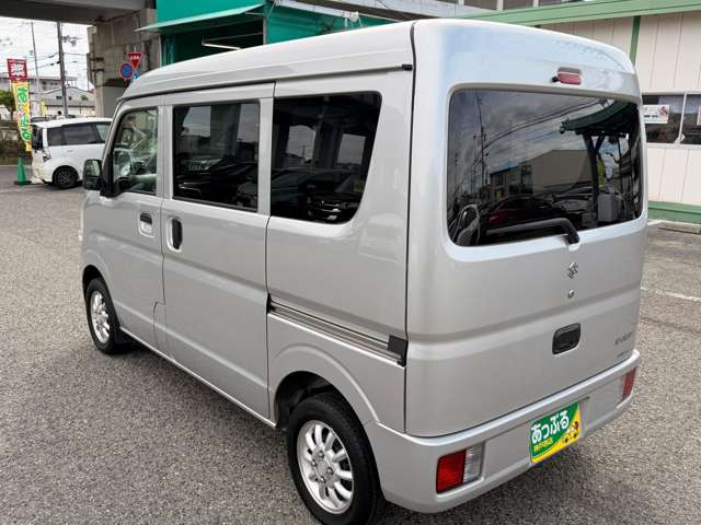 Suzuki Every 9