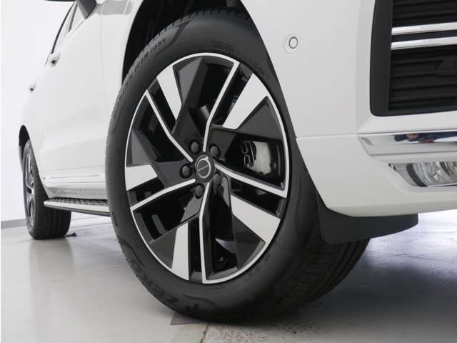 Volvo XC60 9