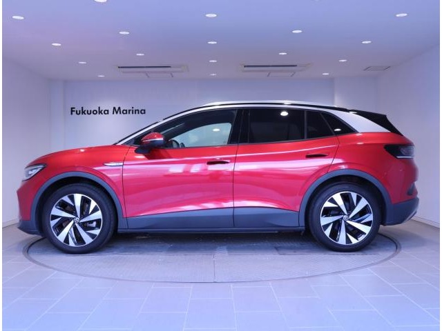 Volkswagen ID.4 9