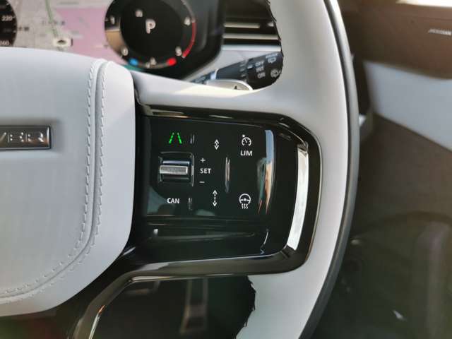 Land Rover Range Rover Sport 12