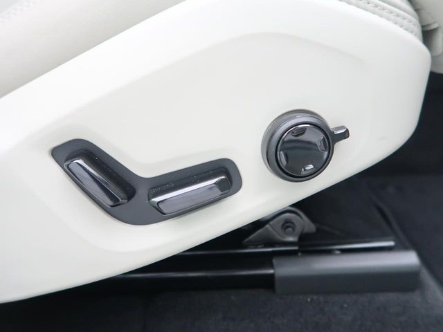Volvo XC60 12