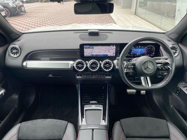 Mercedes-Benz GLB 2