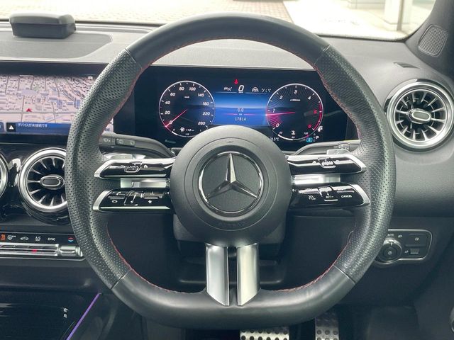 Mercedes-Benz GLB 9