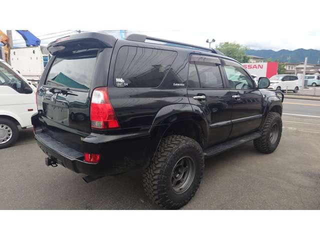 Toyota Hilux Surf 5