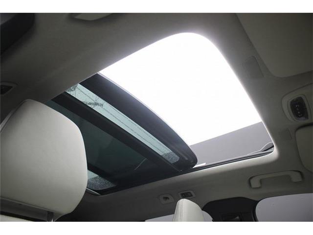 Volvo XC40 3