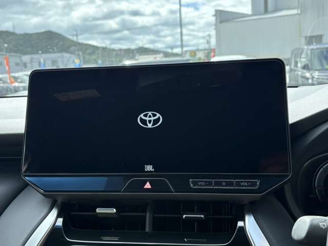 Toyota Harrier 12