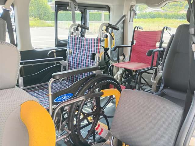 Toyota Hiace Van 9