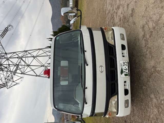 Hino Dutro 2