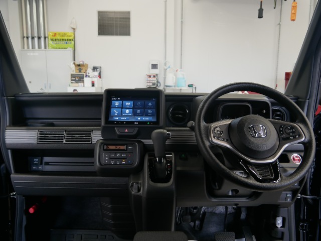 Honda N-VAN 7